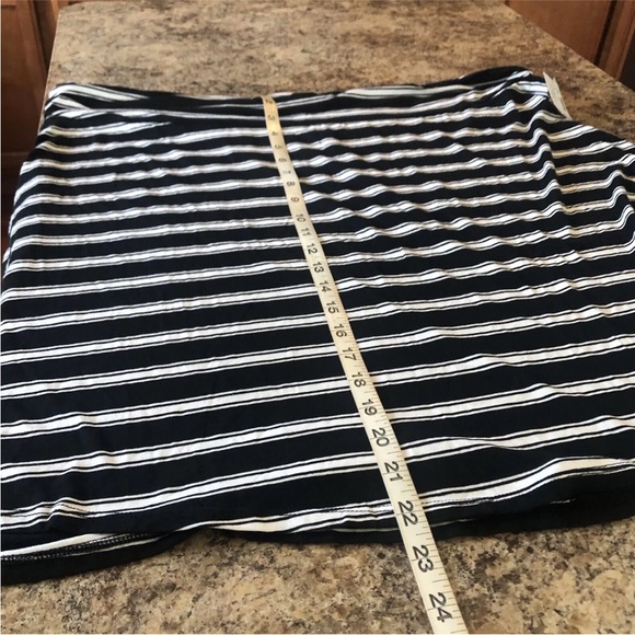 Maurice's Black White Striped Pull On High Waist Pull On Skirt - Picture 3 of 10